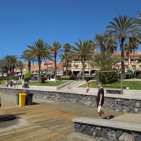Apartamento Playa Las Vistas 2 *