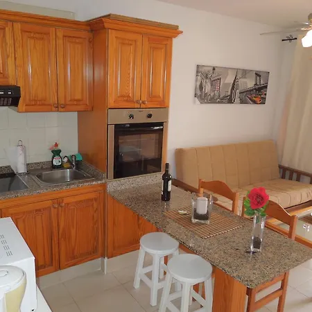 Apartmán Playa Las Vistas 2 *