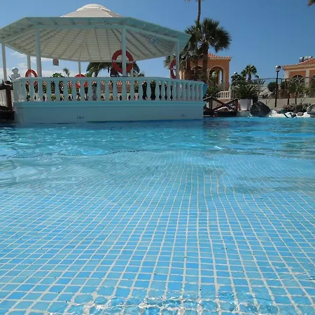 Apartmán Playa Las Vistas 2 *